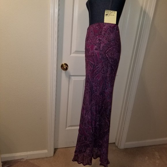 ✅#902 NWT Karen Kane Lifestyle Purple Paisley Skirt - Picture 14 of 16